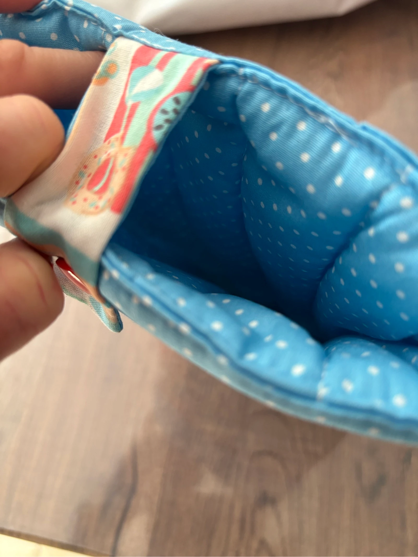 Large format paperback pouch – photo 2